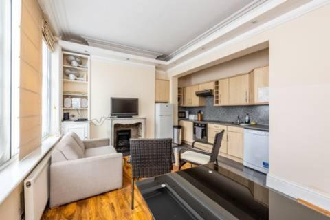 Апартаменты London Kensington & Chelsea 2 Bed Zone 1 Aprt Экстерьер фото